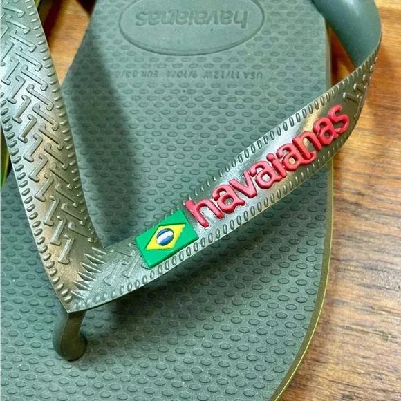 Havaianas | Brazil Logo | Olive Flip Flop / Sandals | 9/10 M 11/12 W - Picture 3 of 5